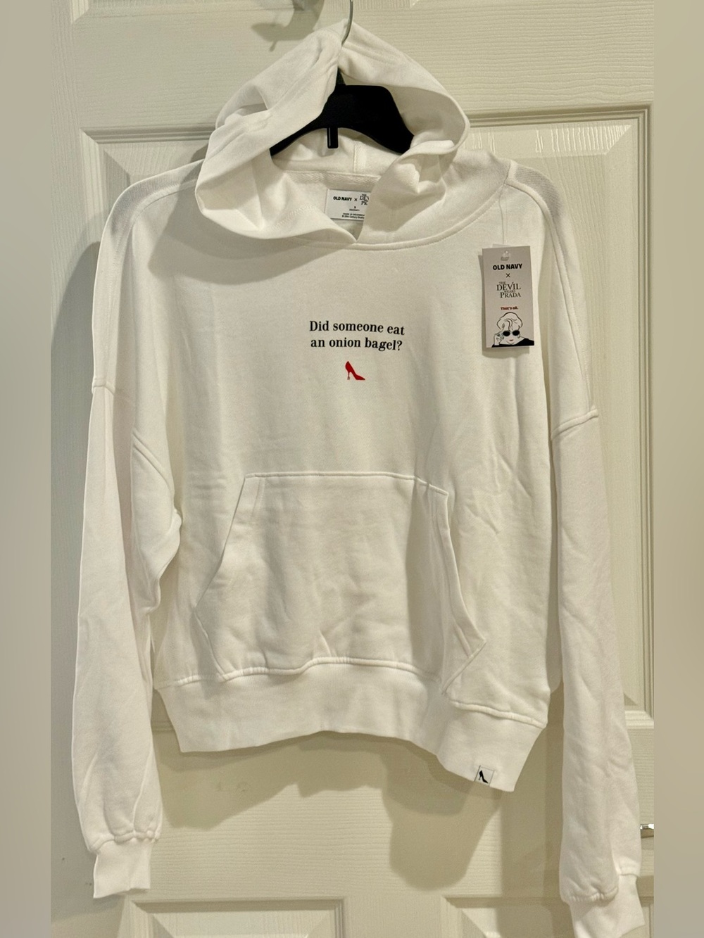 Old Navy x The Devil Wears Prada SoComfy Oversized Hoodie White S NWT